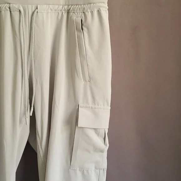 Athleta Sutton grey jogger pants size 8 - Picture 3 of 5